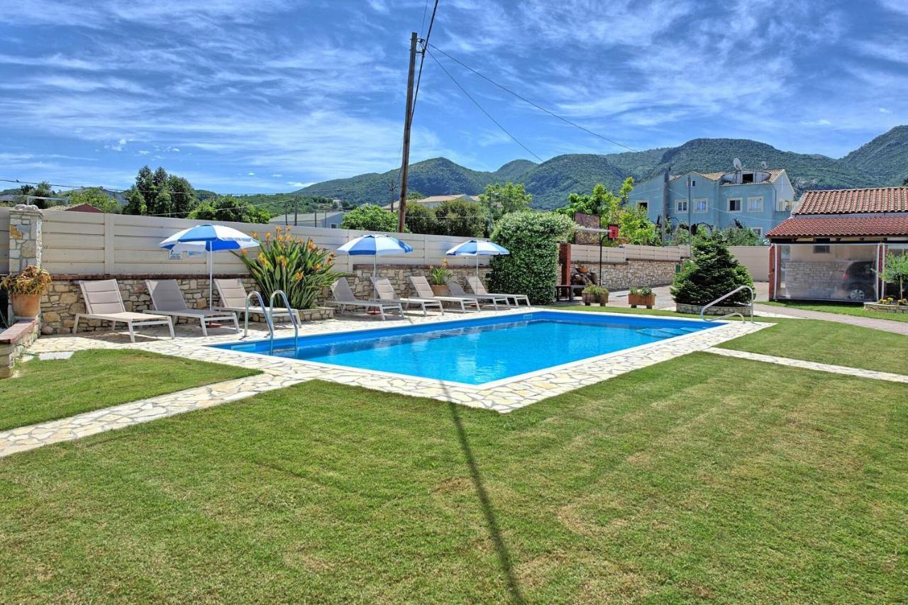 Acharavi Beach Villa By Posarellivillas Kültér fotó