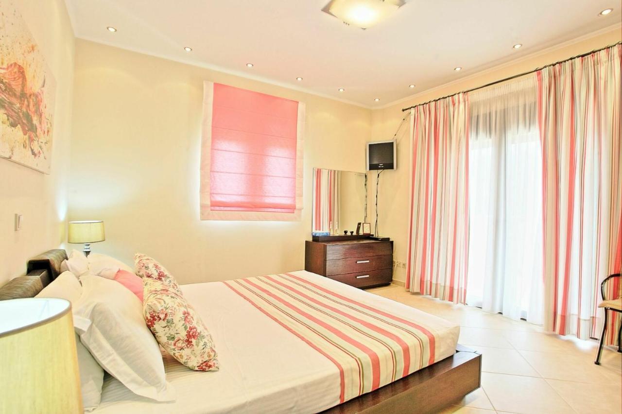 Acharavi Beach Villa By Posarellivillas Kültér fotó